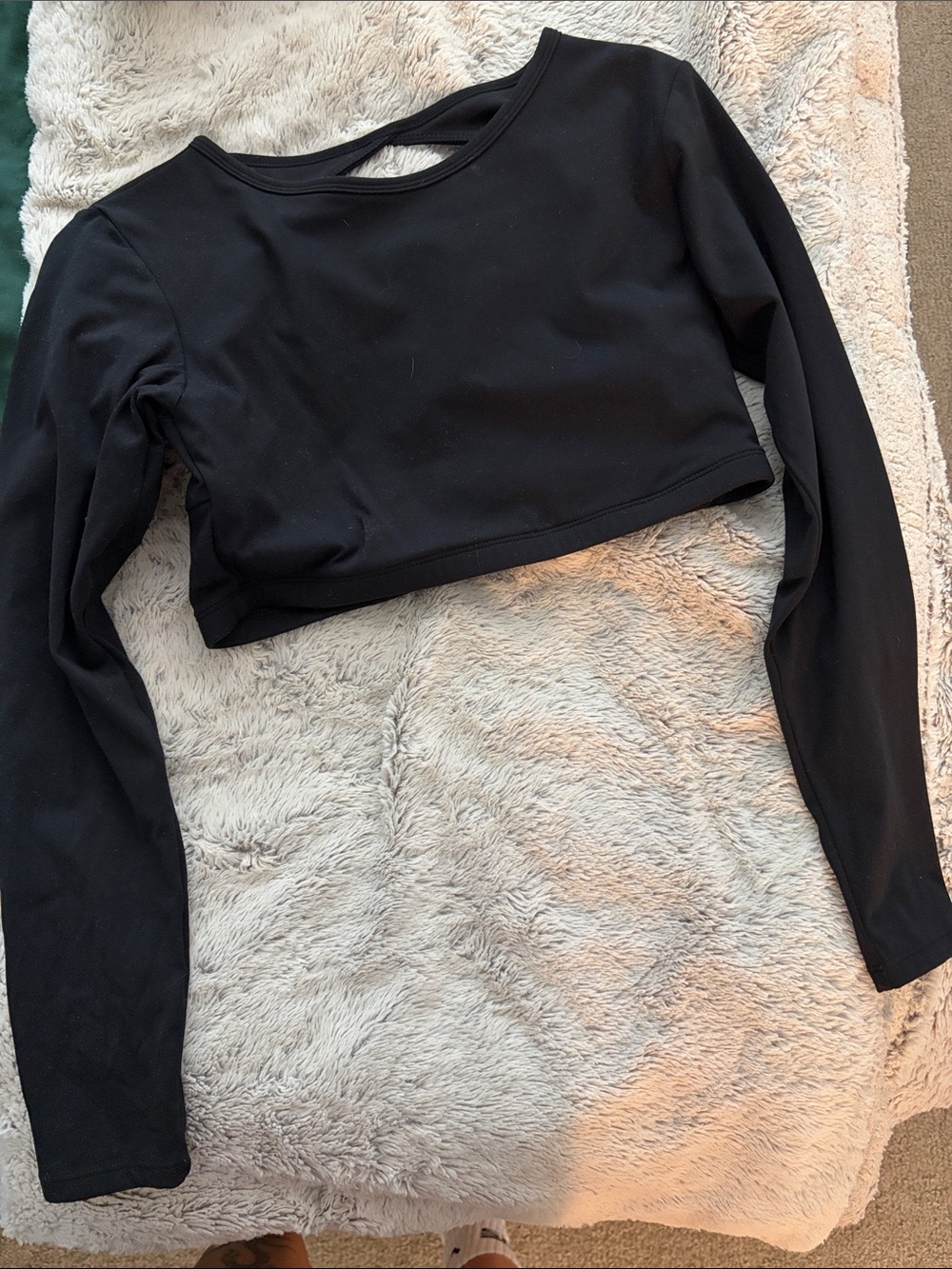 Amazon Black Long-Sleeve Cropped Top - Women